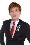 Desmond Tan profile