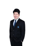 Jonathan Hee profile