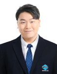Javier Wan profile