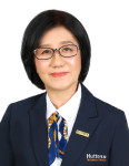 Magdalene Lek profile