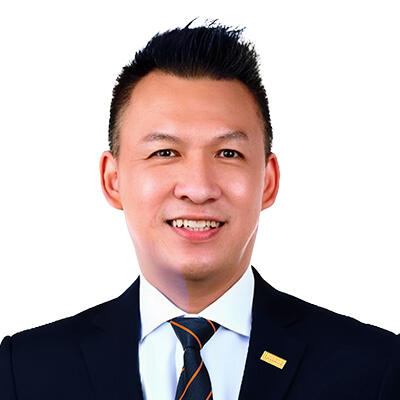 STEVEN LEE profile