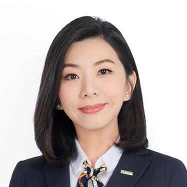 LIZ LEE profile