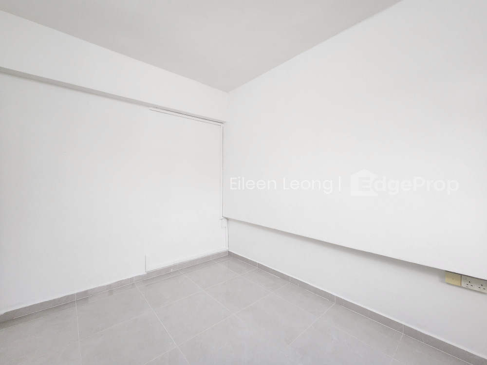 JALAN BESAR PLAZA photo 4