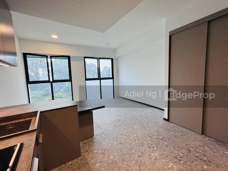 ONE PEARL BANK photo 2