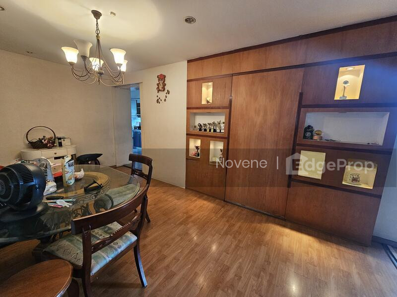 501B WELLINGTON CIRCLE