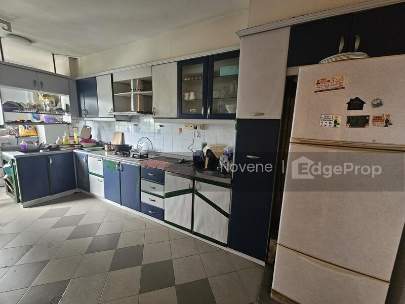 501B WELLINGTON CIRCLE photo 3