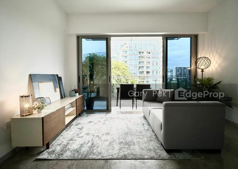 WILSHIRE RESIDENCES image 1 of 8