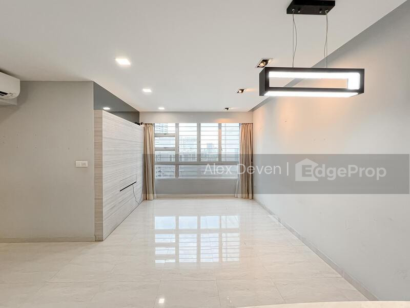10B BENDEMEER LIGHT