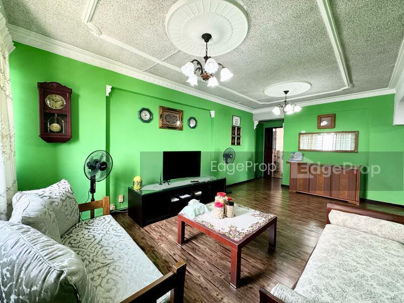 217 LORONG 8 TOA PAYOH photo 2