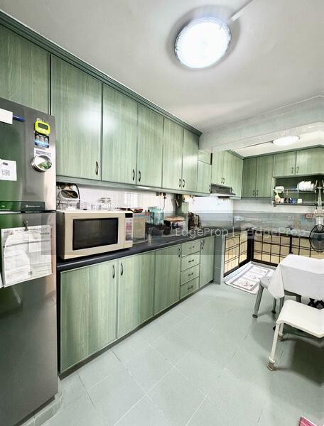 217 LORONG 8 TOA PAYOH photo 3