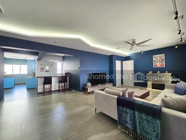 103 Hougang Avenue 1 image 1 of 8
