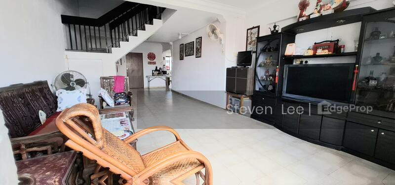 231 HOUGANG STREET 21 photo 3