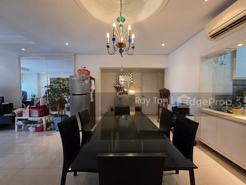 RIDGEWOOD CONDOMINIUM photo 2