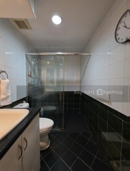 RIDGEWOOD CONDOMINIUM photo 6