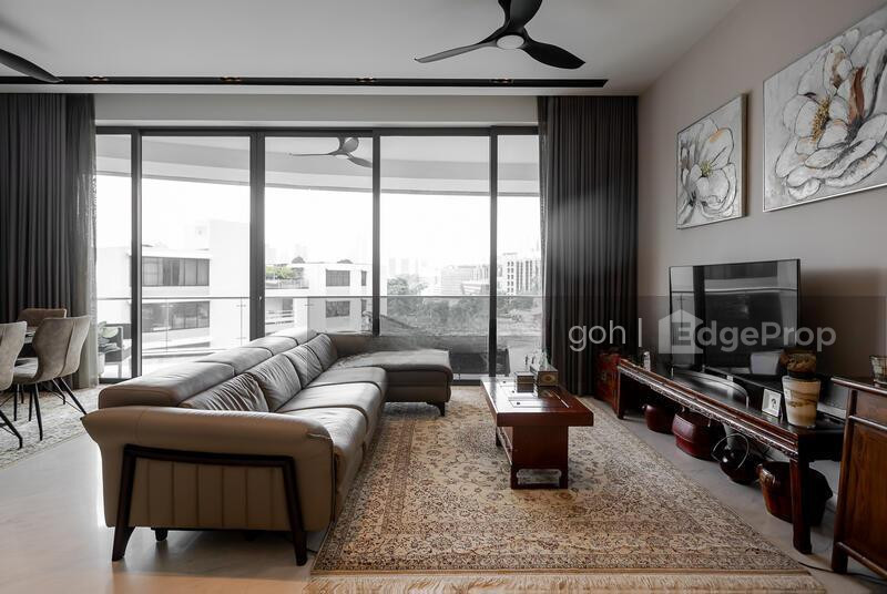 111 EMERALD HILL image 1 of 8