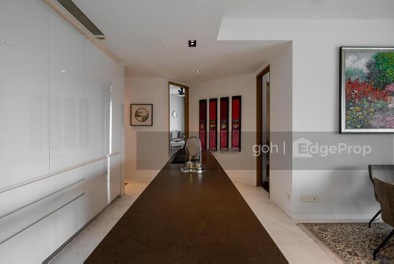 111 EMERALD HILL photo 5