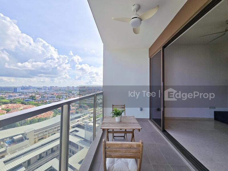 SEASIDE RESIDENCES photo 3