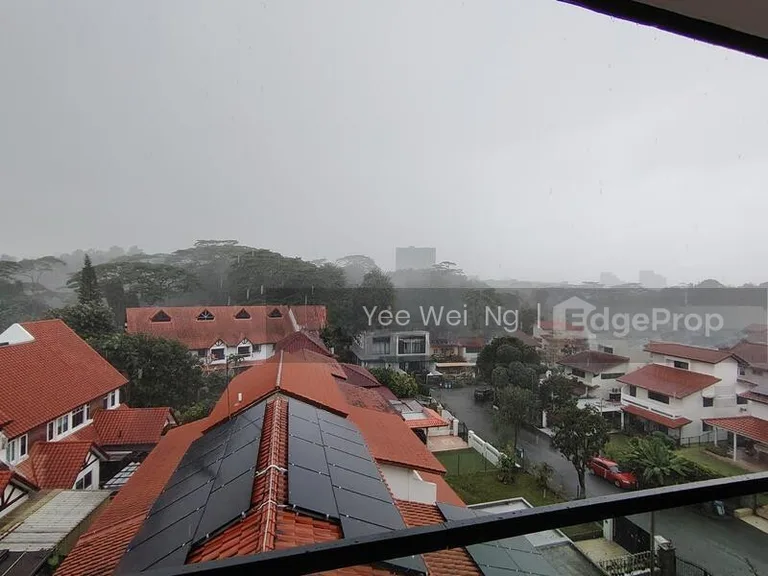 Kismis Landed Superb Views! 8321.8433 image 1 of 9