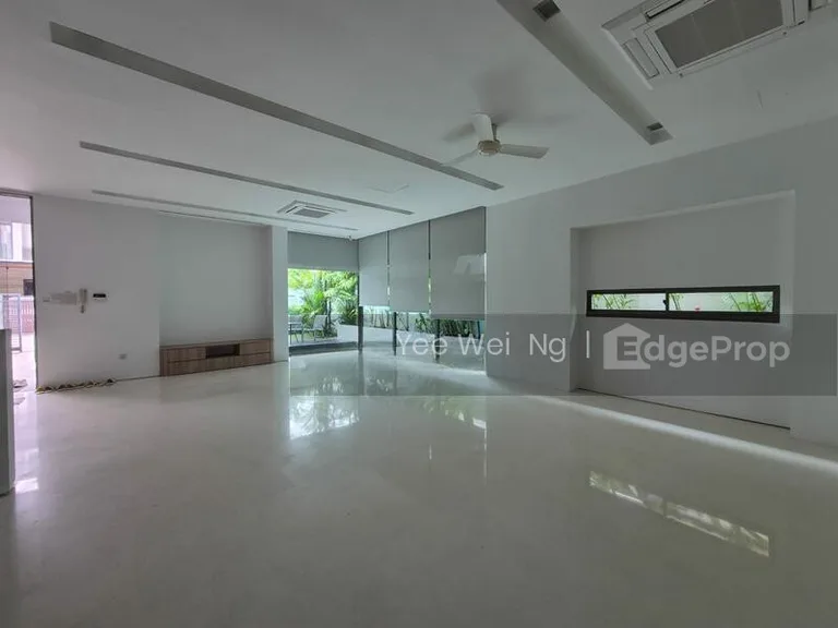 Holland Semi D Cheap! 1KM Henry Park 8321.8433 image 1 of 9