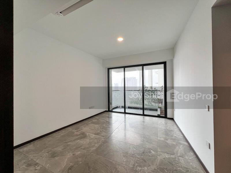 One Pearl Bank photo 6