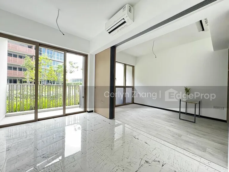 Pasir Ris 8 image 1 of 9