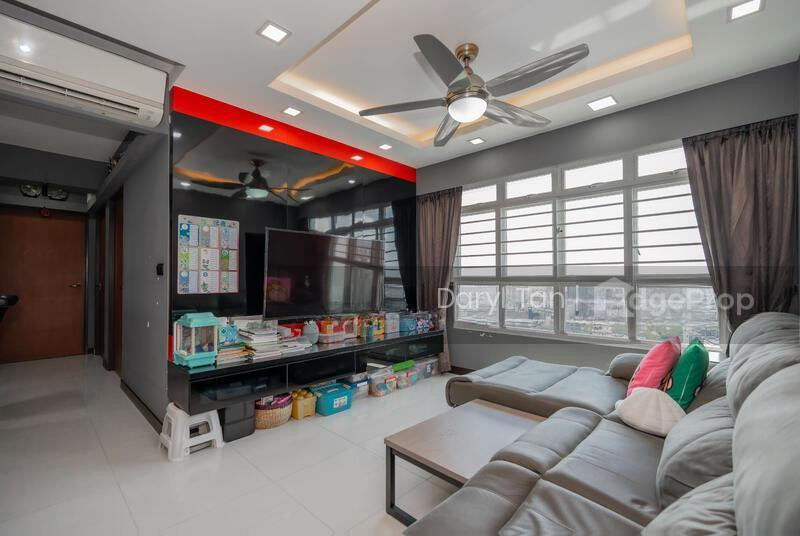 78 LORONG LIMAU photo 2
