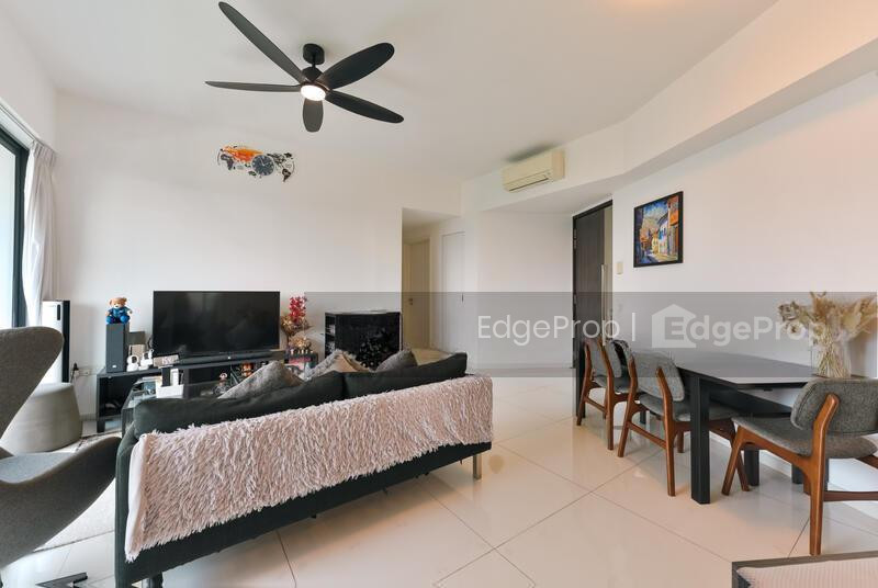 THE INTERLACE photo 3