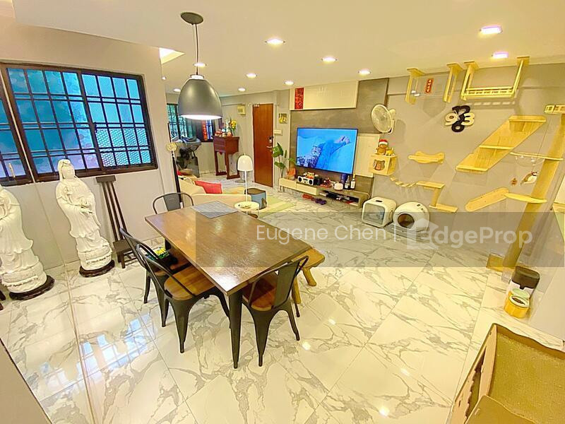 225 BUKIT BATOK CENTRAL photo 3