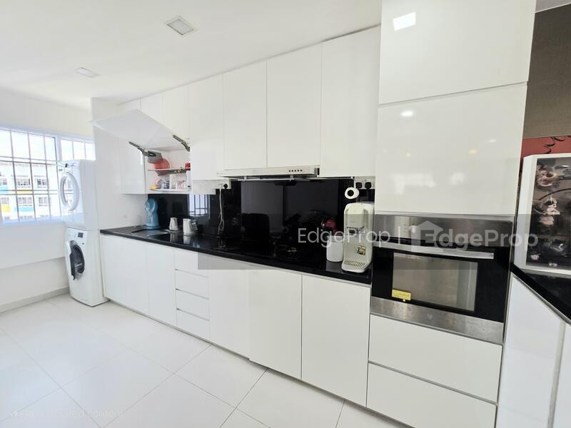 708 JURONG WEST STREET 71 photo 5