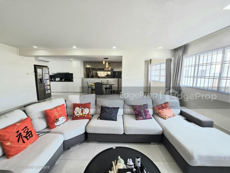 708 JURONG WEST STREET 71 photo 6