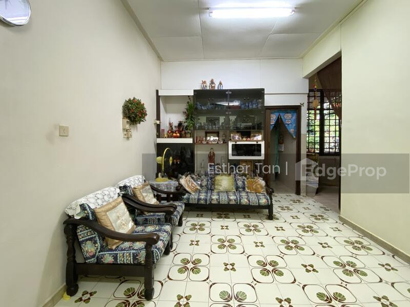 Chu Lin Road Walk Up Apartment image 1 of 7