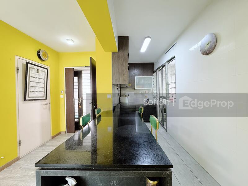 353B ANCHORVALE LANE photo 3