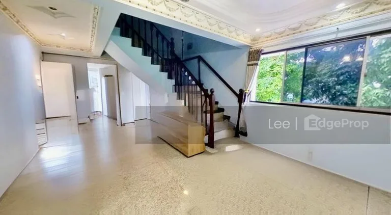 558 Jurong West Street 42 image 1 of 1