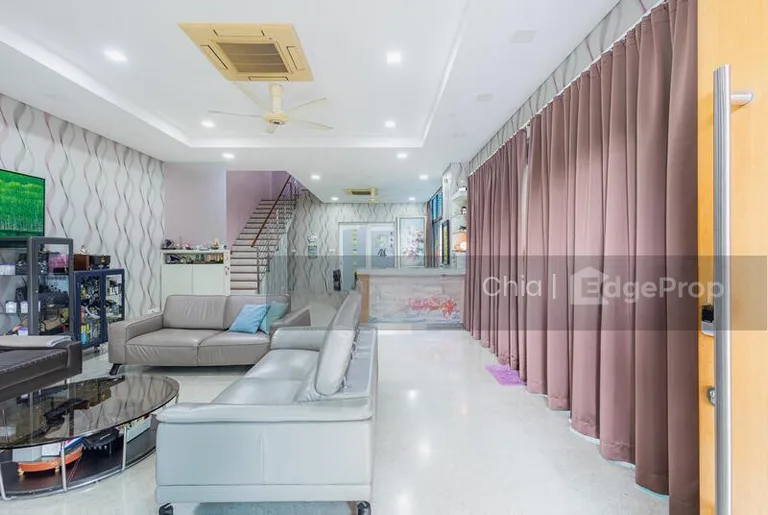 3-Storey Semi-Detached, Serangoon Gardens, 5 Mins Walk to Chomp Chomp image 1 of 9