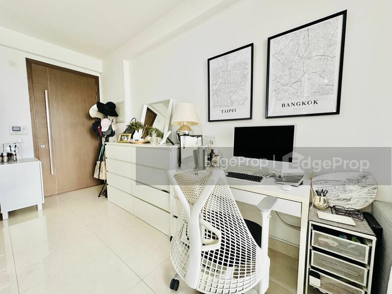 CENTRA HEIGHTS photo 5