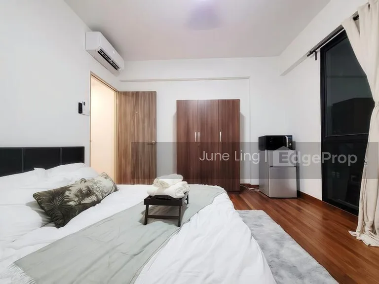 Simei Green Condominium image 1 of 9