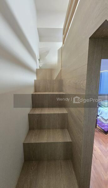 HILLSTA photo 5