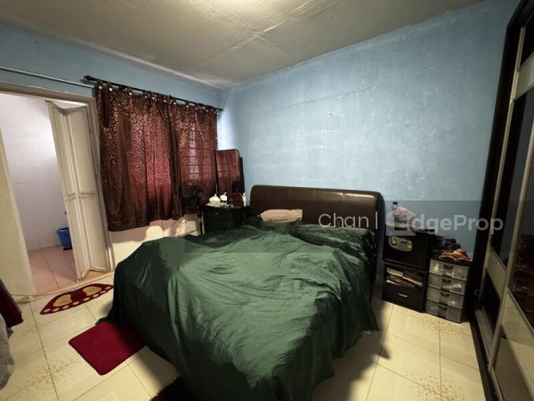 239 HOUGANG STREET 22 photo 3