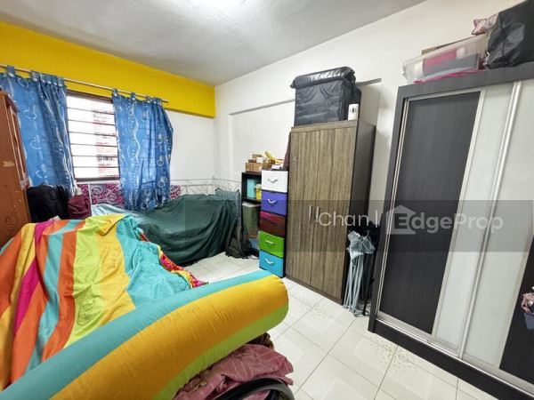 239 HOUGANG STREET 22 photo 4