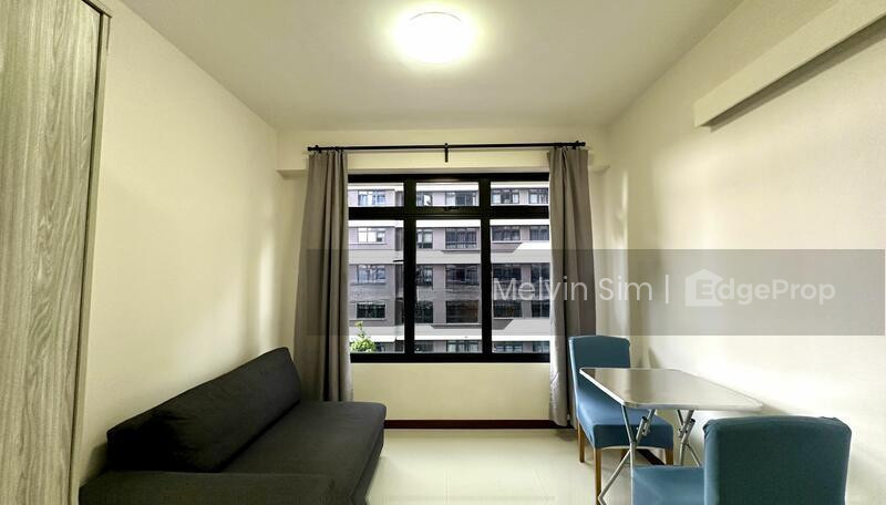 131B CANBERRA CRESCENT photo 3