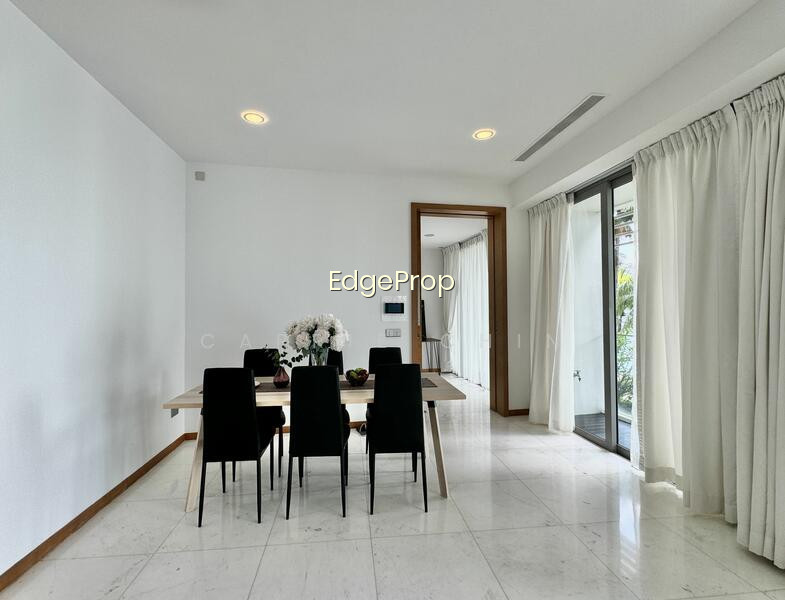 THE OCEANFRONT @ SENTOSA COVE photo 6