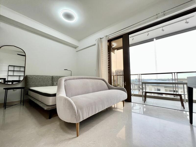SEASIDE RESIDENCES photo 2
