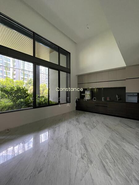 SLOANE RESIDENCES photo 3