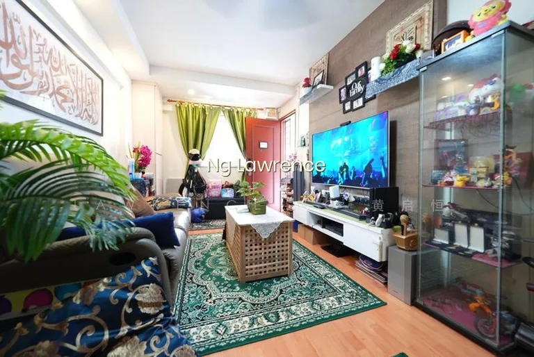 225 Bukit Batok Central image 1 of 9