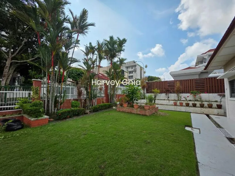 Kovan Road image 1 of 5