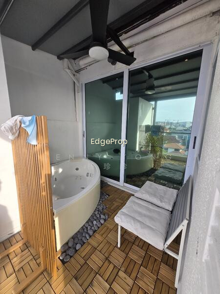 RESIDENCES @ JANSEN photo 4