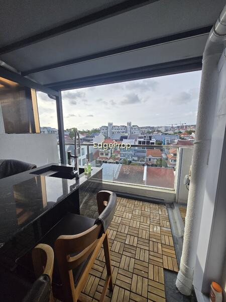 RESIDENCES @ JANSEN photo 5