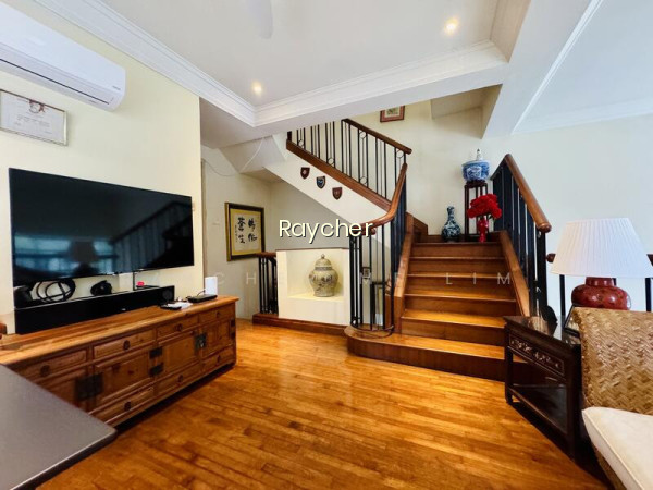 HOLLAND GROVE photo 3