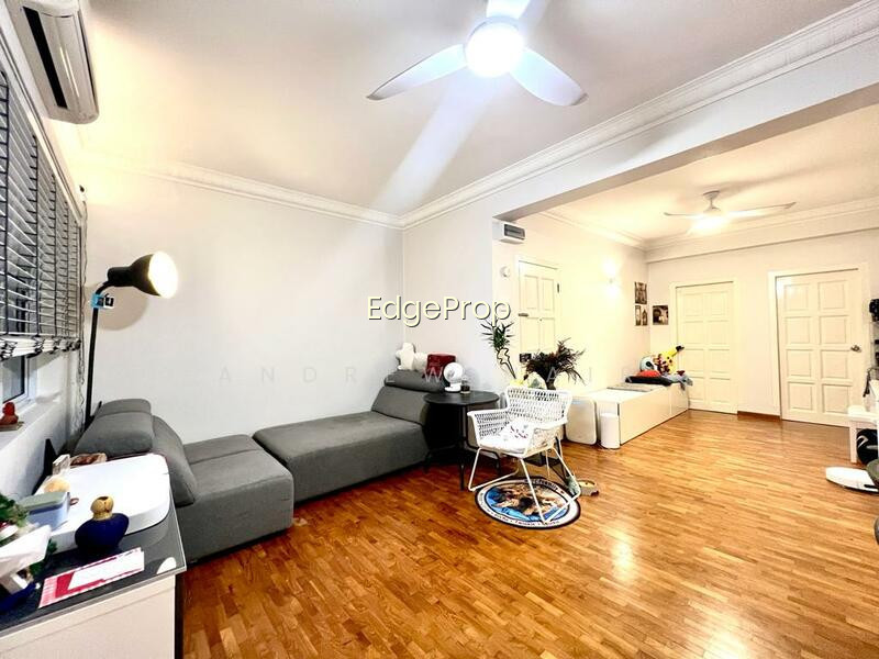 79 CHAY YAN STREET image 1 of 1