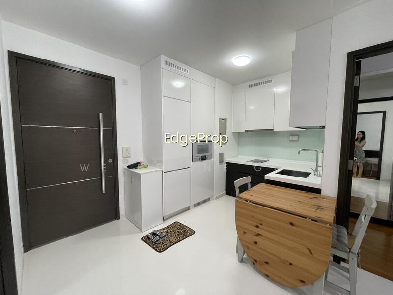EON SHENTON photo 4